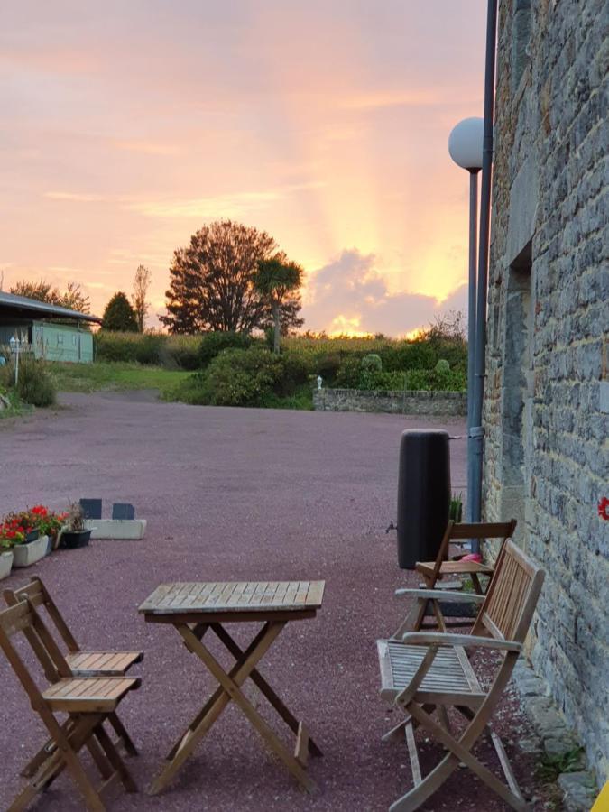 Gites De Line Marvie Surtainville Exterior photo